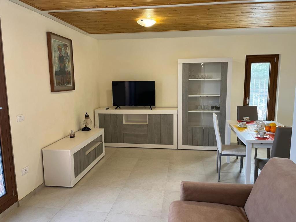 Perla Top Floor Apartment Sirmione Eksteriør bilde