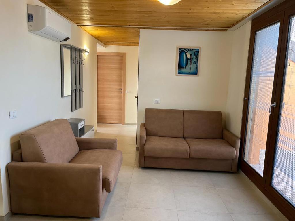 Perla Top Floor Apartment Sirmione Eksteriør bilde