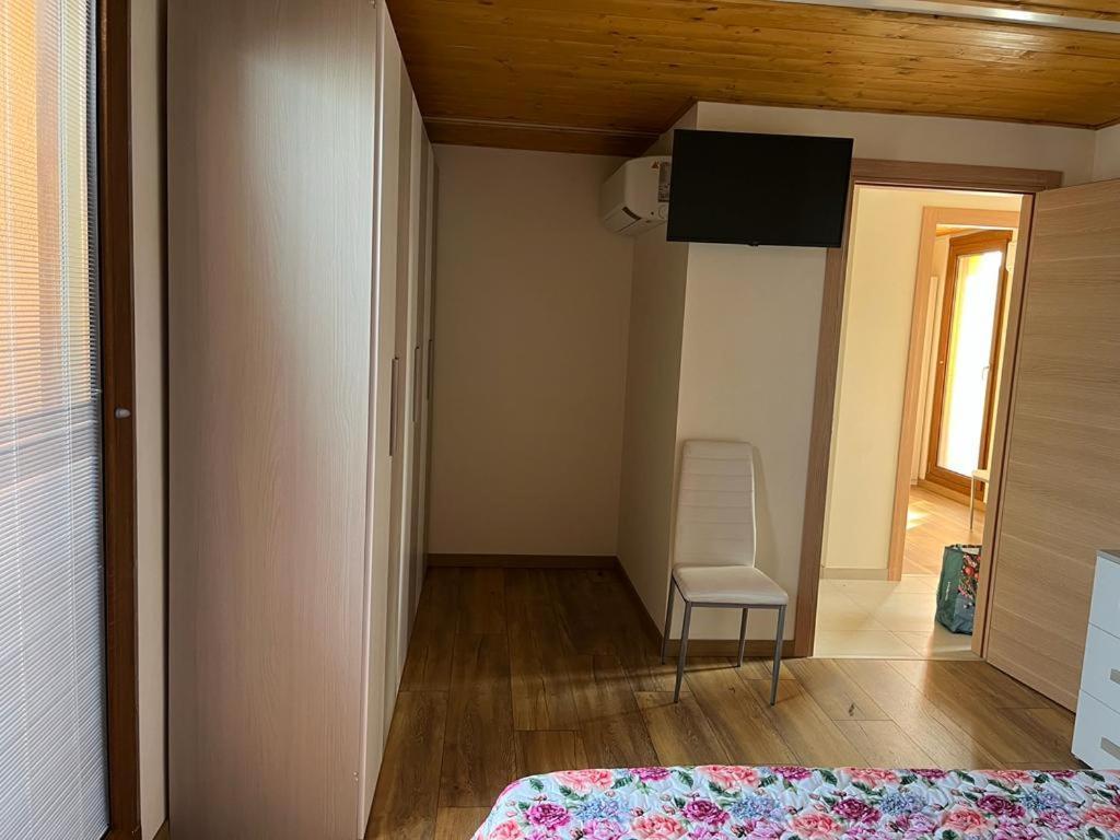 Perla Top Floor Apartment Sirmione Eksteriør bilde