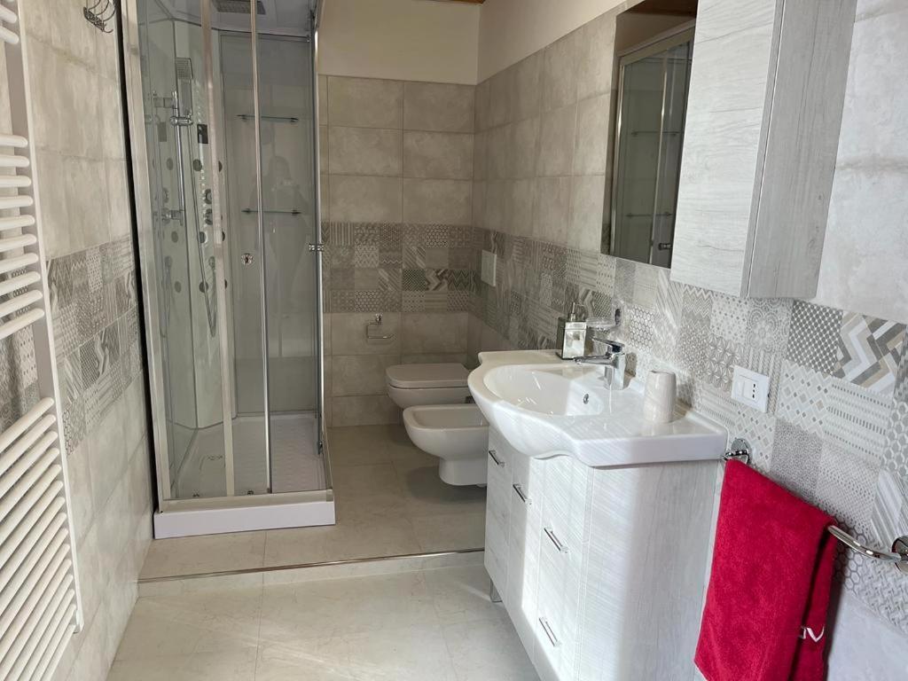 Perla Top Floor Apartment Sirmione Eksteriør bilde